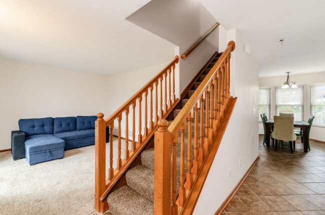 Building Photo - 8370 Payson Dr