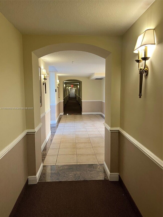 Building Photo - 9021 SW 94th St