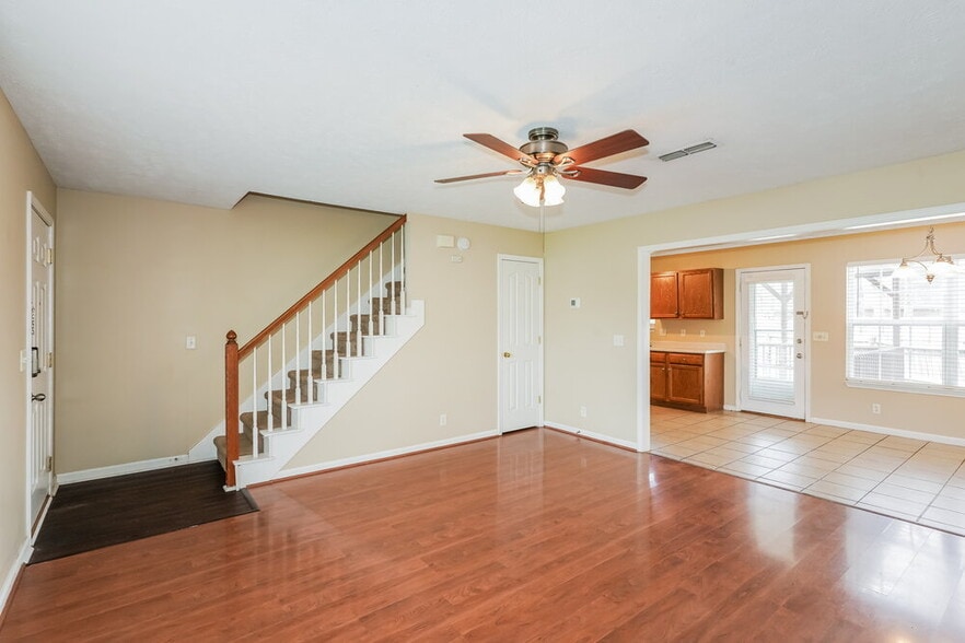 Building Photo - 1423 Pagosa Ct