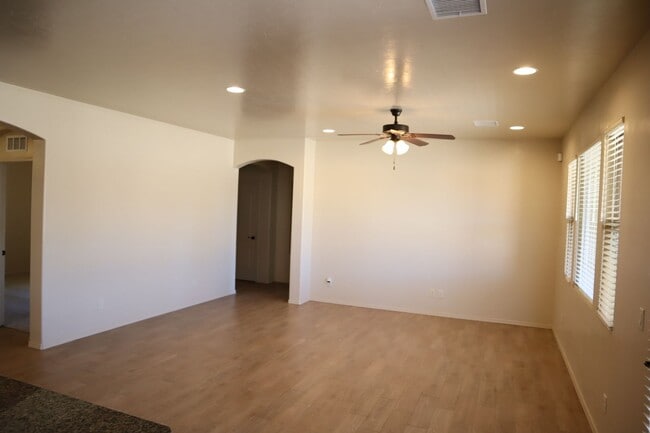 Building Photo - A Home You Have To See To Believe!!!