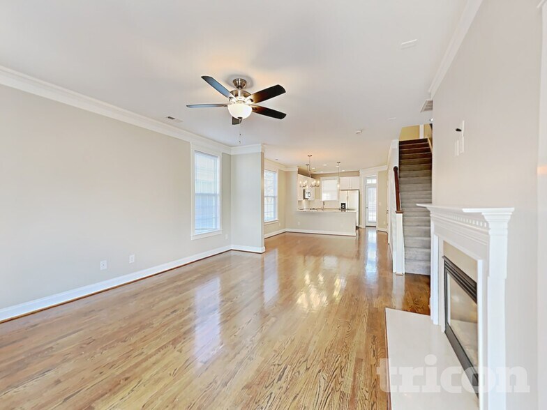 Building Photo - 150 E Morehouse Ave