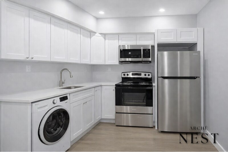 Building Photo - 3511 Farragut Rd