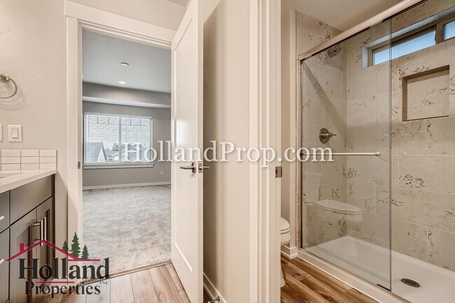 Building Photo - Brand-New Luxury Living Near Butternut Creek Park!