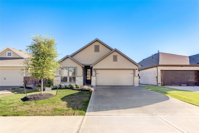 Building Photo - 30347 Tall Fescue Dr