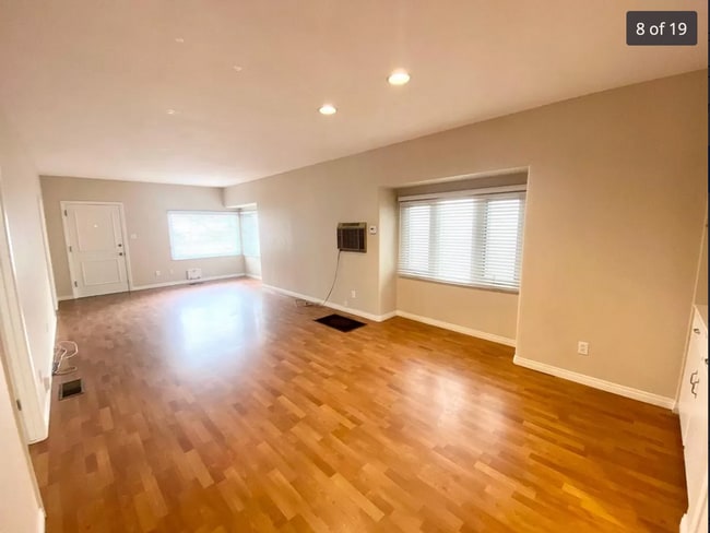 Building Photo - Don't miss out!! 2 Br/1 BA Home!!