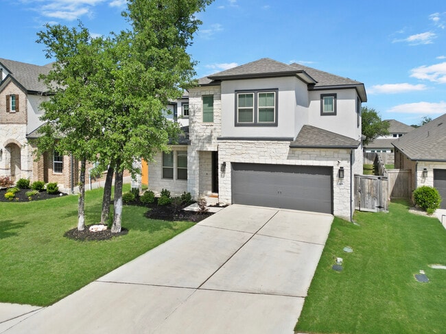 Primary Photo - 601 Pinnacle View Dr