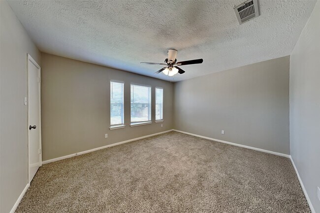 Building Photo - 5711 Deer Timbers Trail