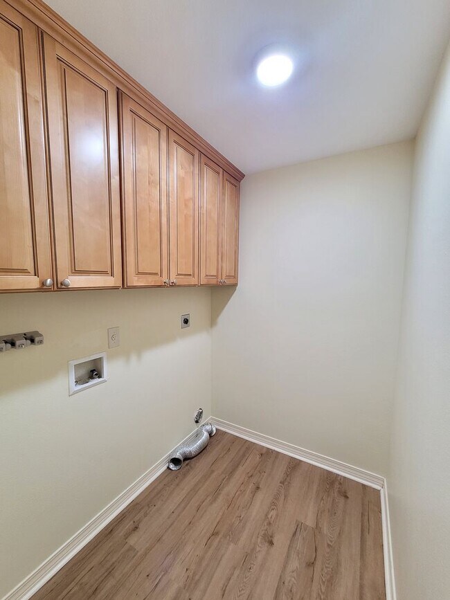 Building Photo - The Hammocks Phase I Pool Home-Lynn Haven