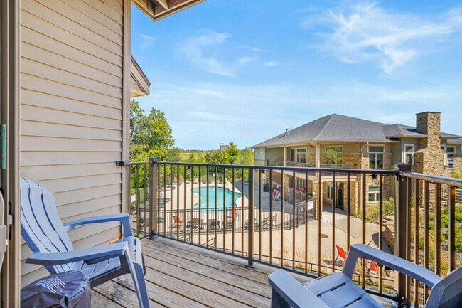 Building Photo - 8350 Cascade Ave