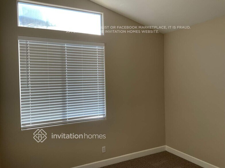 Building Photo - 6016 Golden Saddle St