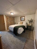 Building Photo - 4620 Fort Ave