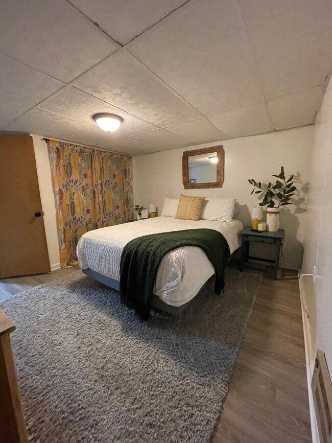 Building Photo - 4620 Fort Ave