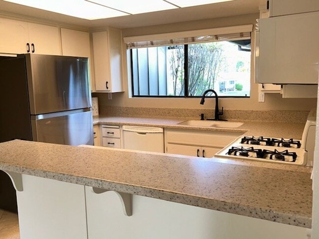 Building Photo - NEW PRICE – Move-In Ready Home with Expansive Yard & RV Parking