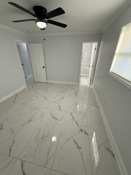 Building Photo - 3533 W Louisiana State Dr