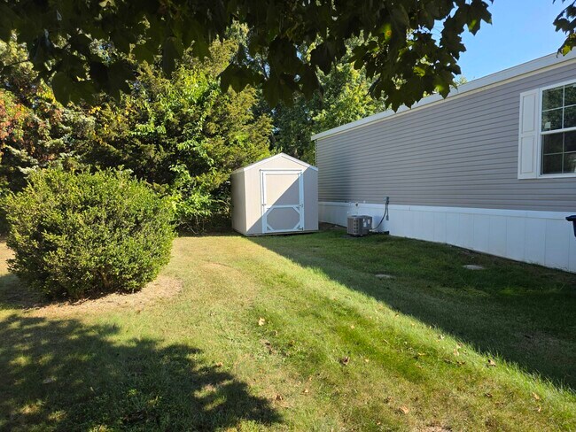 Building Photo - 3618 Juniper St