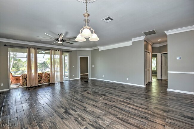 Building Photo - 7715 Cameron Cir