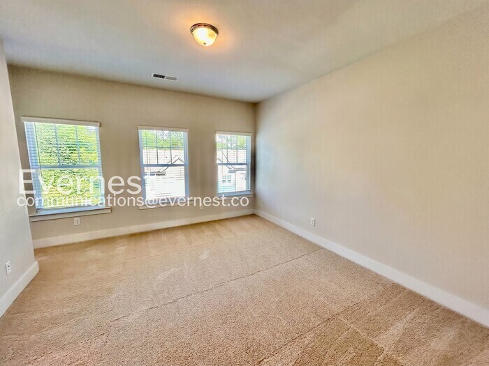 Building Photo - 3783 Oxford Cir