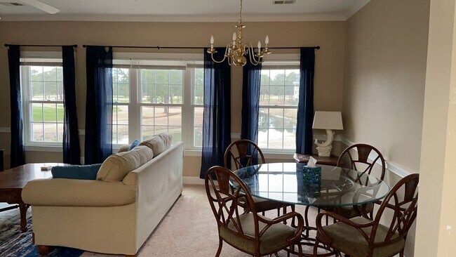 Building Photo - 2nd Floor 1 Bedroom Condo in Myrtlewood