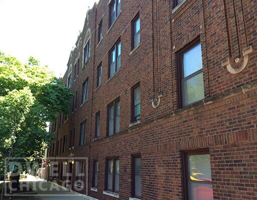 Building Photo - 3315 N Lakewood Ave