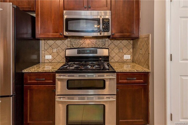 Building Photo - 9217 Springwood Ct