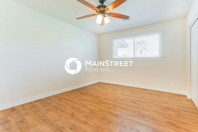Building Photo - 3 Bedroom Pet-Friendly Home in MESA, AZ with Main Street Renewal