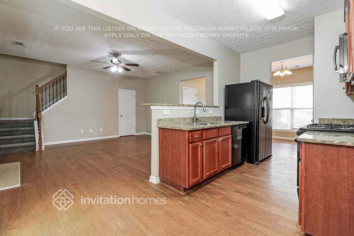 Building Photo - 721 Mountain Laurel Dr