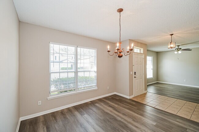 Building Photo - 2714 Spoonbill Trail