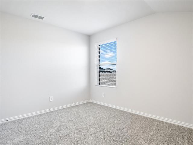 Building Photo - 208 Goosewood Dr