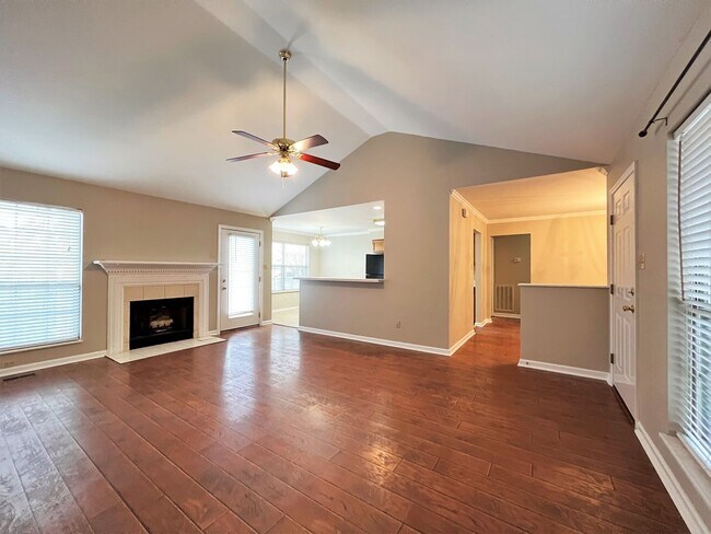 Building Photo - 10025 Highgate Cir