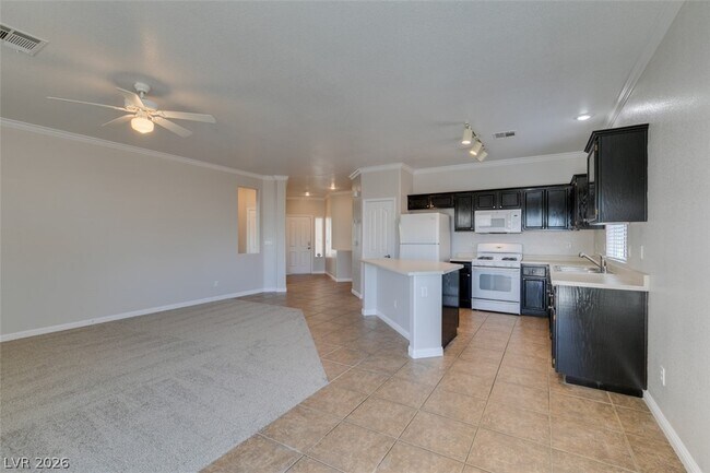 Building Photo - 1209 Echo Beach Ave