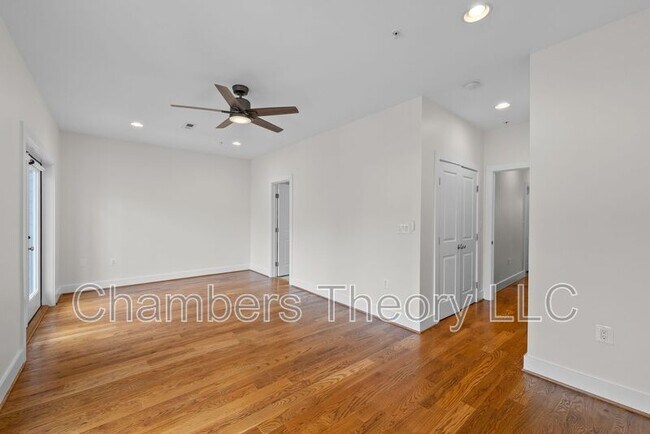 Building Photo - 1228 I St NE