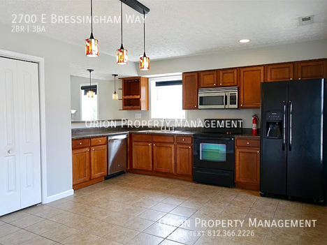 Building Photo - 2700 E Bressingham Wy