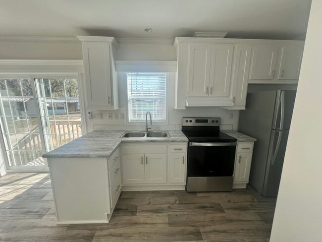 Building Photo - 2166 E Camp N Comfort Ln