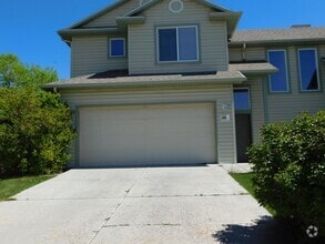Building Photo - Duplex in Fruita