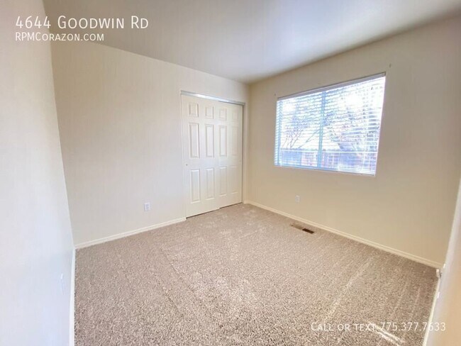 Building Photo - 4644 Goodwin Rd