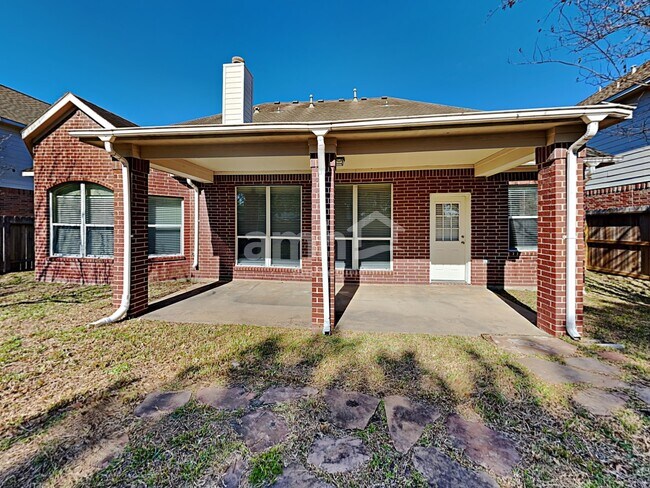 Building Photo - 25803 Bayou Arbor Ln