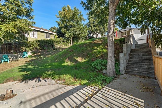 Building Photo - 824 Laveta Terrace