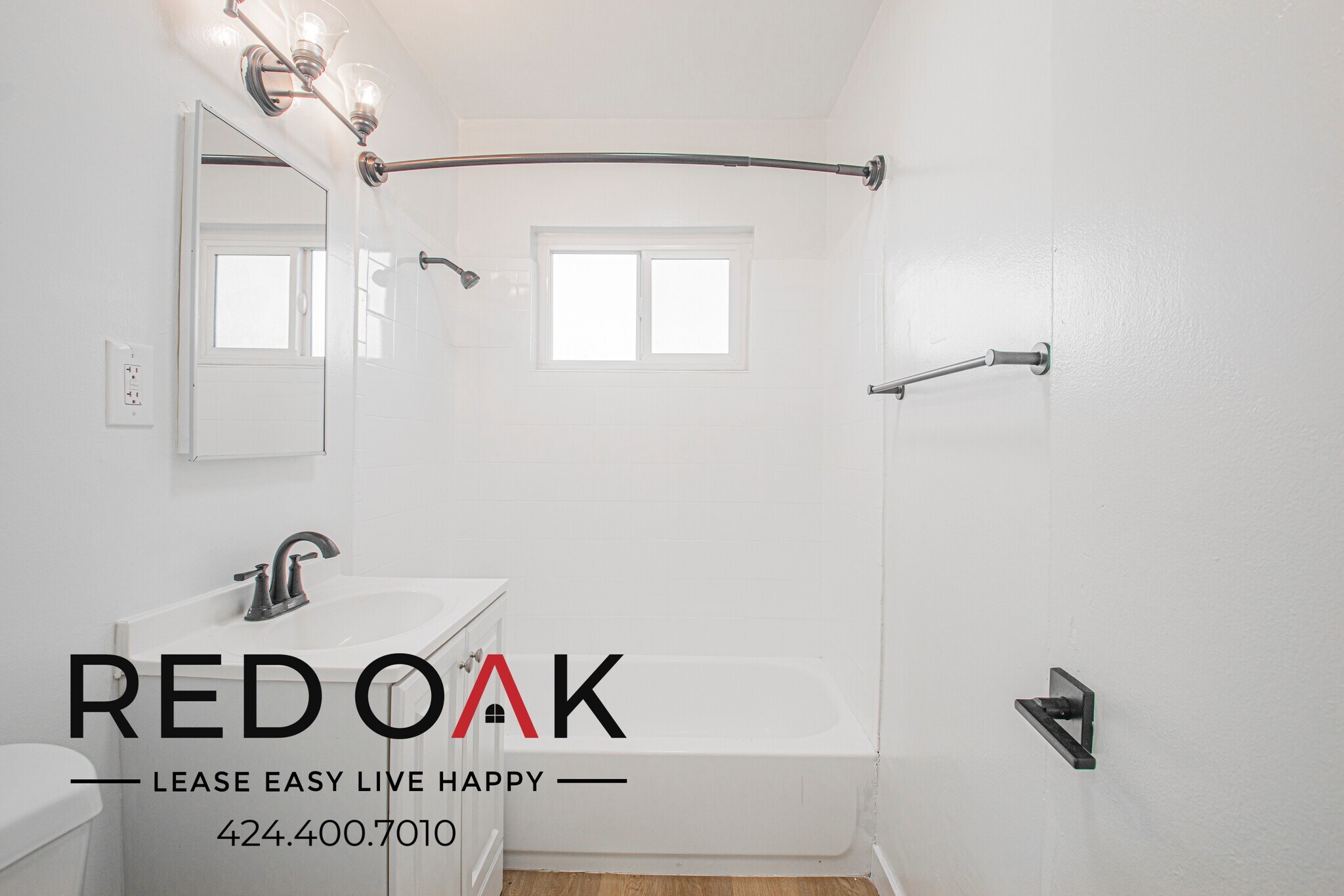 Building Photo - 1115 W 111th St