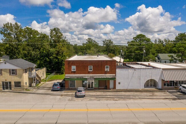 Building Photo - 236 Chatham St