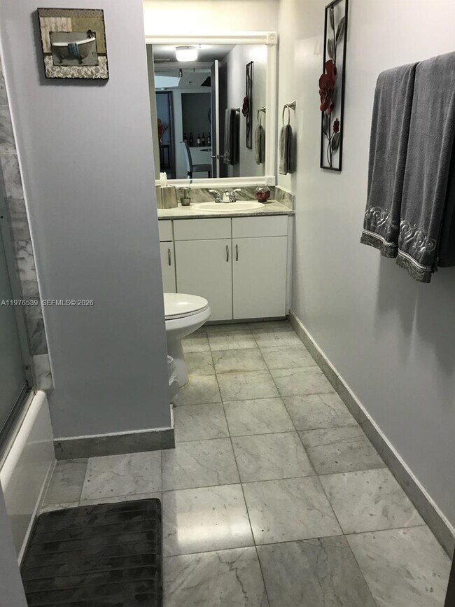 Building Photo - 9341 Collins Ave