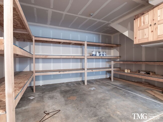 Building Photo - Gorgeous 2br/2ba Townhome in Desirable Wil...