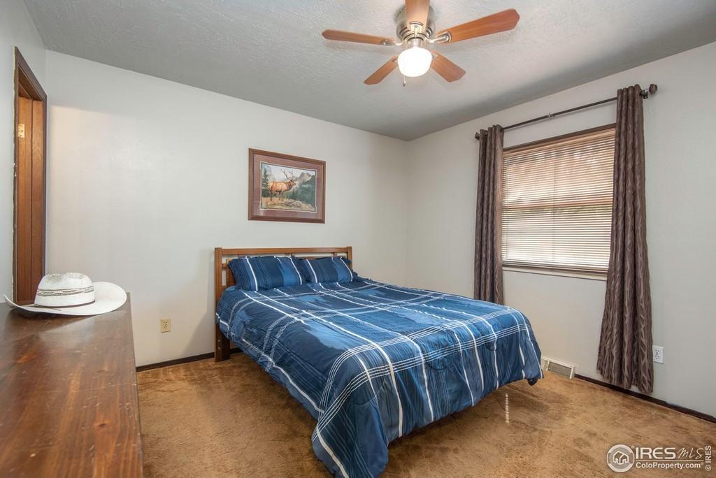 Building Photo - 1125 Cottonwood Dr