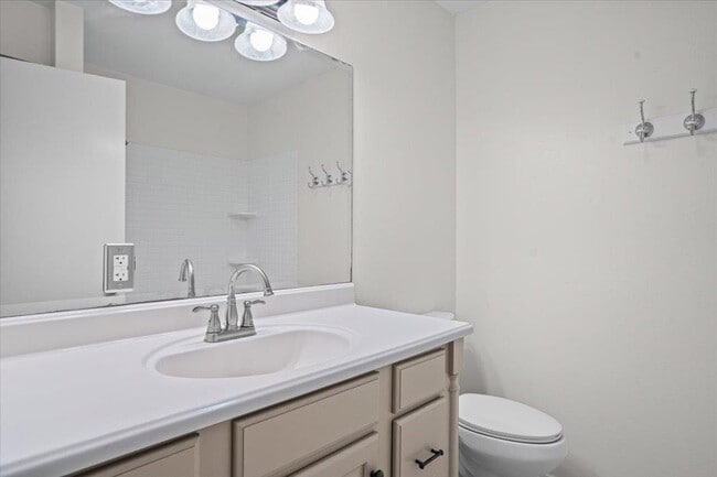 Building Photo - 7603 Brookhollow Cove