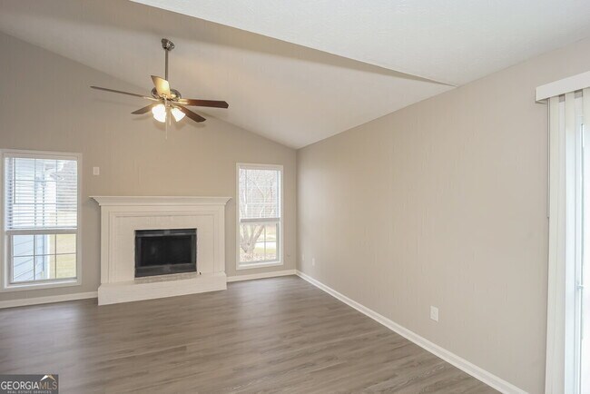 Building Photo - 576 Flint Ridge Ct