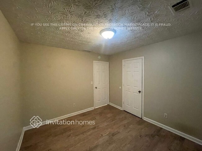 Building Photo - 2634 Laurel Woods Ln SE