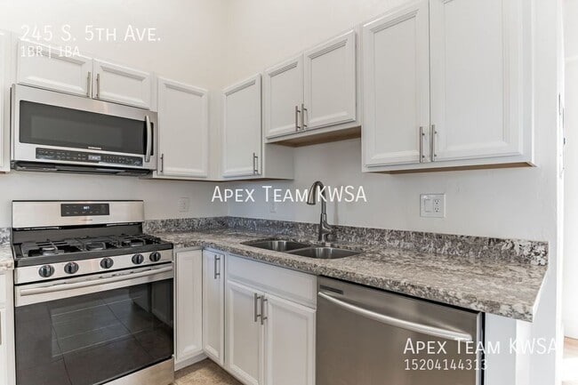 Building Photo - 245 S 5th Ave