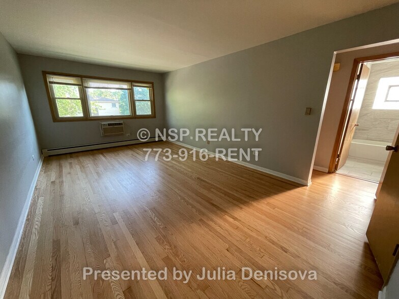 Building Photo - 931 S Cora St