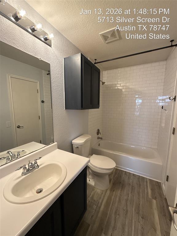 Building Photo - 5713 Silver Screen Dr