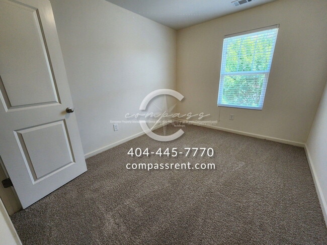 Building Photo - 2349 Camden Oak Way