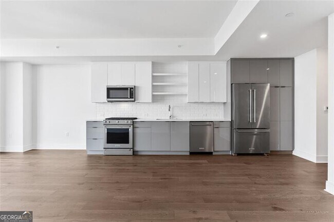 Building Photo - 788 West Marietta St NW